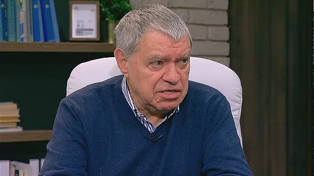 Машина за гласуване за евровота струва 2500 лв.