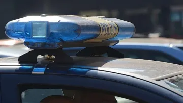 Камион помля BMW, двама загинаха