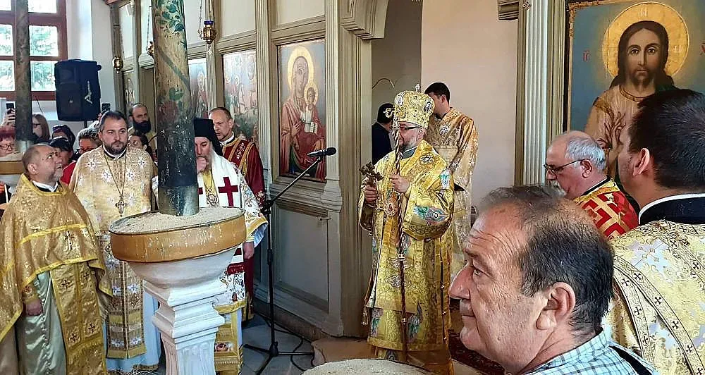 Църквата ни в Одрин се сдоби с титаниев купол