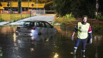 Сняг, дъжд и градушка шокираха Италия