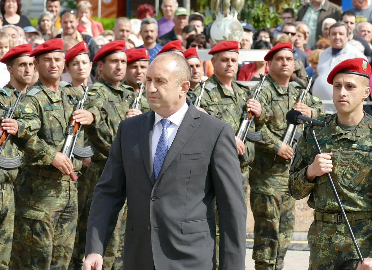 Радев: Работим с кабинета за Фолксваген (ОБЗОР)