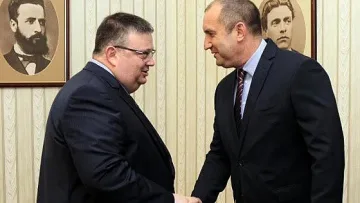 Президентът започва консултации за избор на главен прокурор