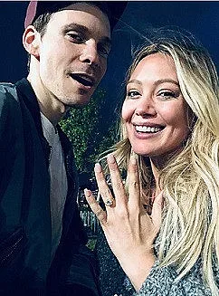 Хилари Дъф се сгоди