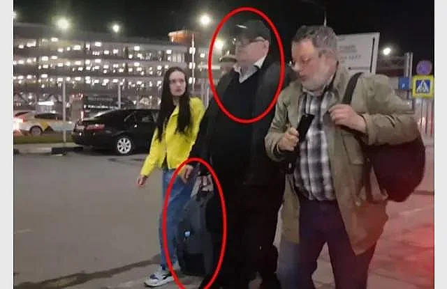 Пътник блокирал "Сухой Суперджет 100” заради багажа си