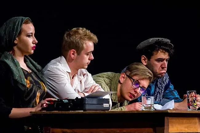 Ученици с награда от театрален фестивал "Малкият принц"