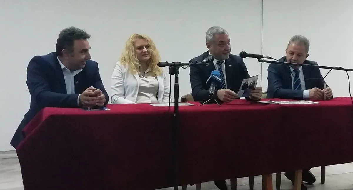 Симеонов: ЕП прокарва опасни за България законопроекти