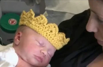 Корони за новородени в чест на кралското бебе