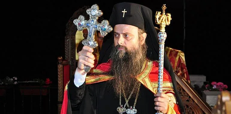 Дядо Николай обяви папата  за пратеник на Антихриста