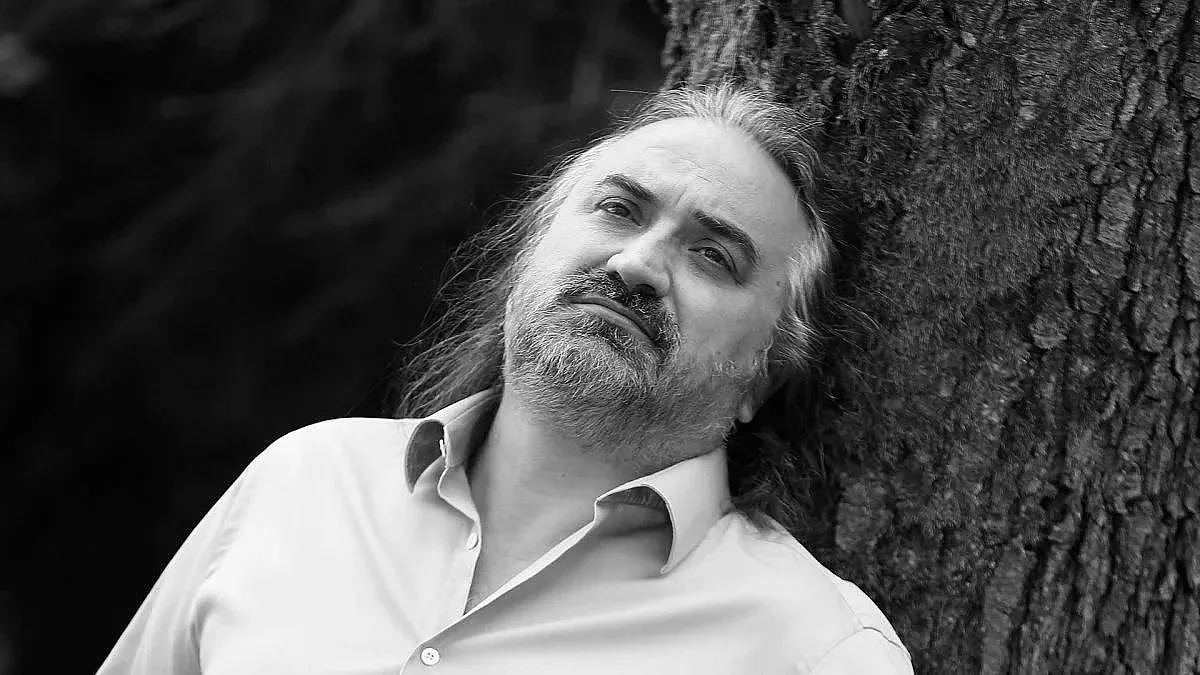 Внезапно почина световноизвестен турски певец