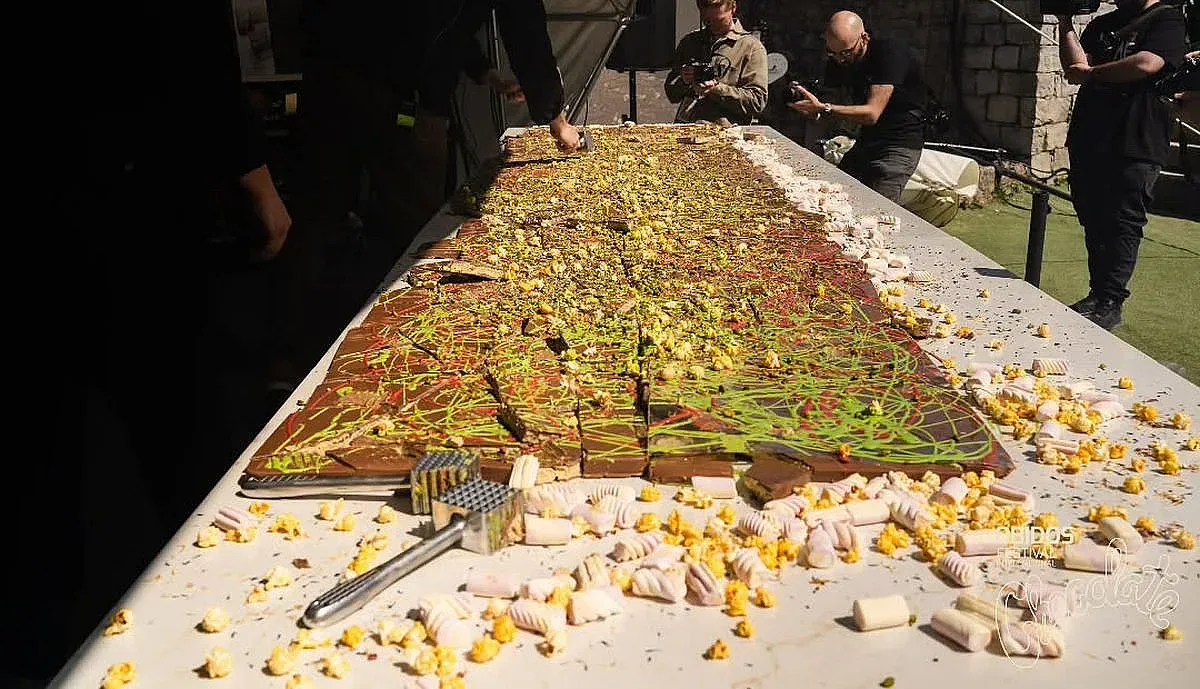 80 кила дубайски шоколад шашнаха цяла държава