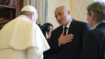 Борисов: Когато папата е някъде, цял свят гледа