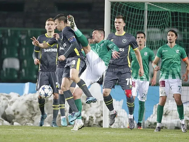 Лудогорец се измъчи в Стара Загора (ВИДЕО)