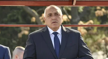 Държавата ще осинови ВВУ в Долна Митрополия