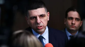Сагата с Ивайло Мирчев: Чиракът на олигархията си търси нов бос