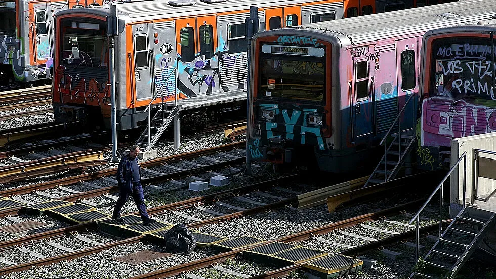 Стачка блокира транспорта в Гърция