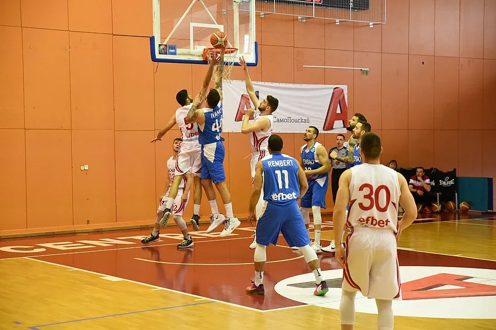 А1 Академик измъчи Левски Лукойл