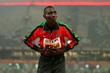 Олимпийски шампион пази с оръжие медалите си