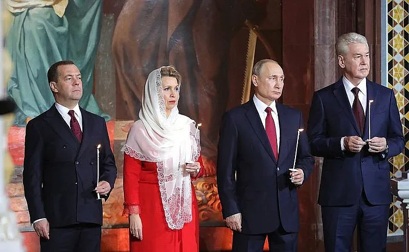 Путин поздрави православните християни