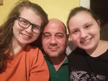 Как подадената ръка  може да промени живота