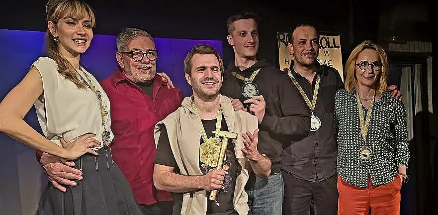 Нети и Ясен Атанасов – отличници с "МаксиМ"