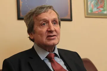 Търновската конституция е  закон от народа за народа
