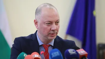 На 9 май отварят офертите за летище София