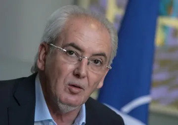 Отмениха забраната на Местан да напуска страната