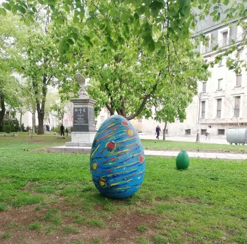 На лов за Великденски яйца