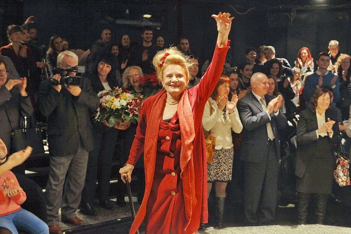 Почина актрисата Виолета Гиндева