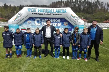 Съветник на министър Кралев откри турнир по футбол