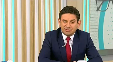 Летифов намекна за отложен старт на тол системата