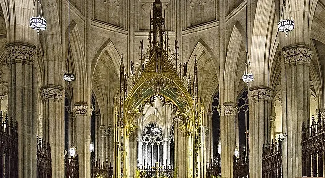 Опитаха да запалят катедралата "Свети Патрик"