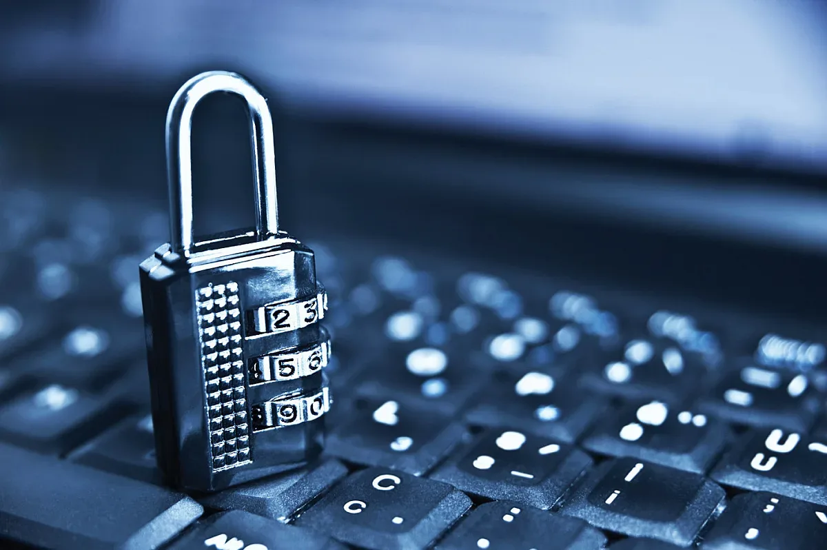 Махат до час от интернет терористично съдържание