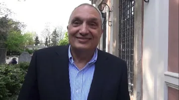 Иван Костов се прави на разсеян за КТБ