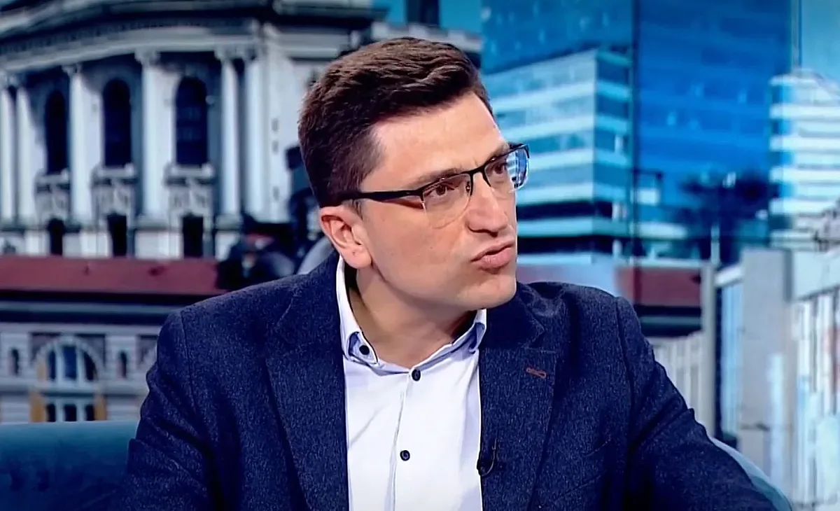 Комсомолецът на ПП Сабрутев направи смешен гаф в ефир