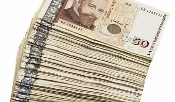 Младеж върна портмоне, арестуваха го за кражба