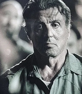 Слай: Да монтираш е като да ти вадят зъб без упойка