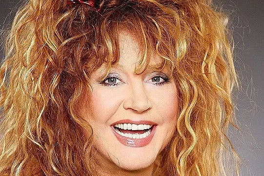 Киркоров подарил на Пугачова 3650 червени рози