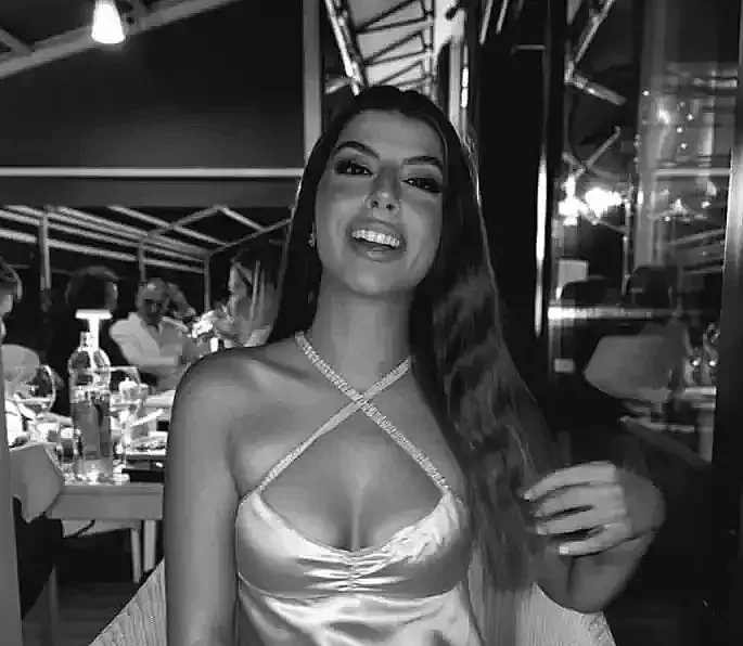 Страшна трагедия с балканска инфлуенсърка! Отиде си два дни след сватбата ѝ