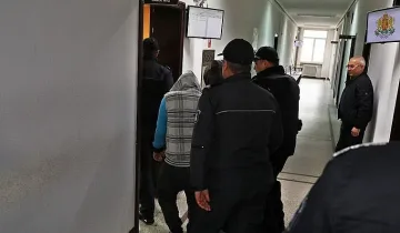 Тримата роми-биячи от Габрово остават в ареста