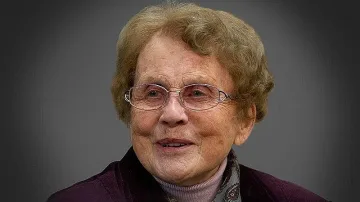 Почина майката на Ангела Меркел