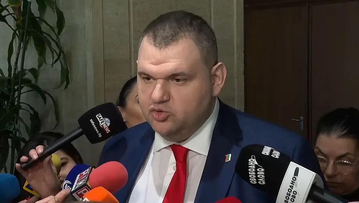 Пеевски: Желязков да каже на хората как ще гарантира мира за страната ни