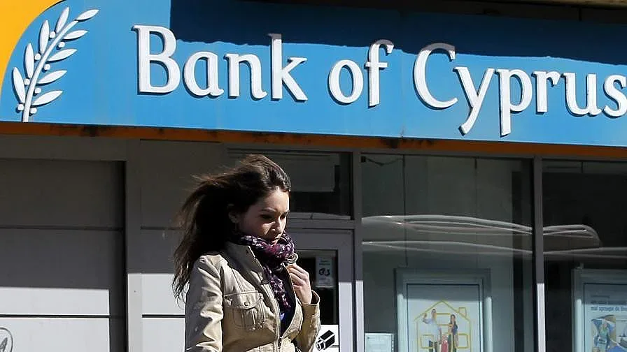 Милиардери изнасят капиталите си от Кипър