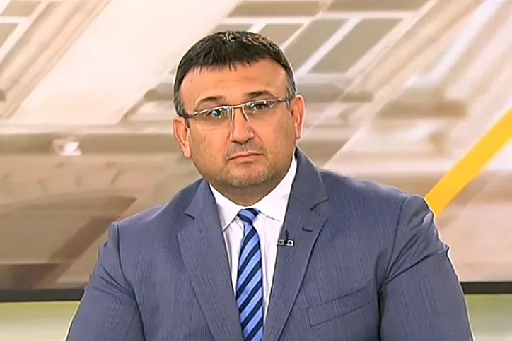 Маринов: Има сили, които пречат на проверките