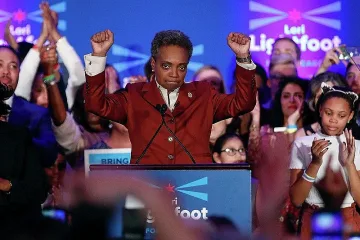 Първо артист и бизнесмен, а после президент