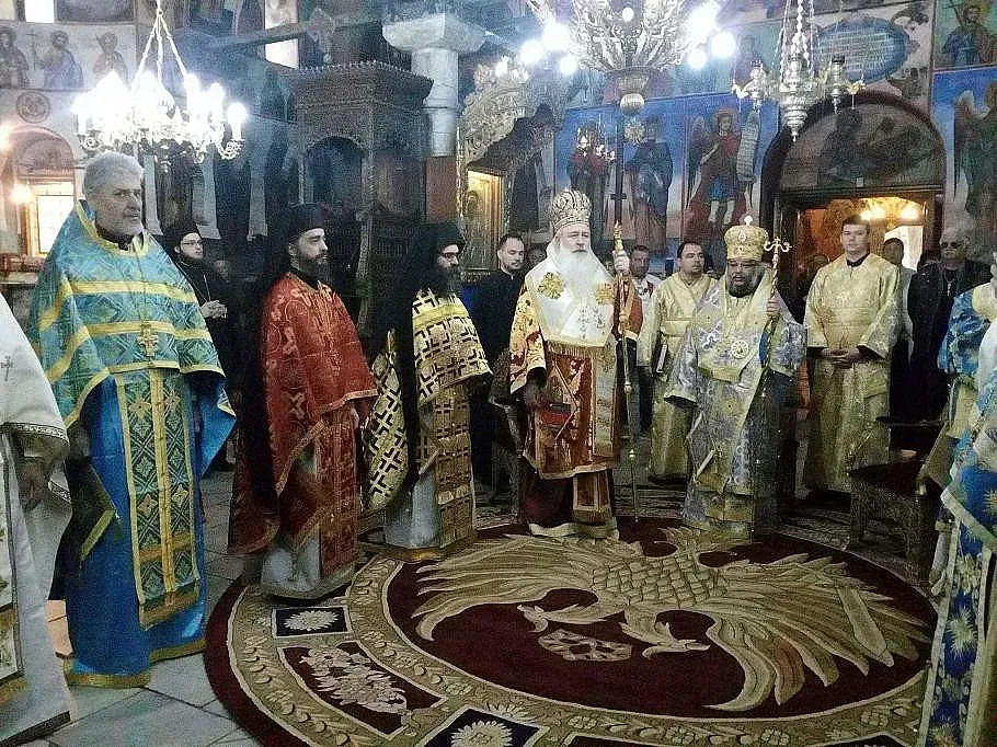 Сионий продължава ремонта на Бачковския манастир /ОБНОВЕНА/