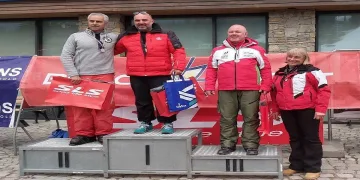 "Стандарт" с медал от държавното по ски за журналисти