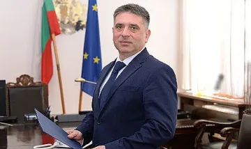 Данаил Кирилов пое държавния печат