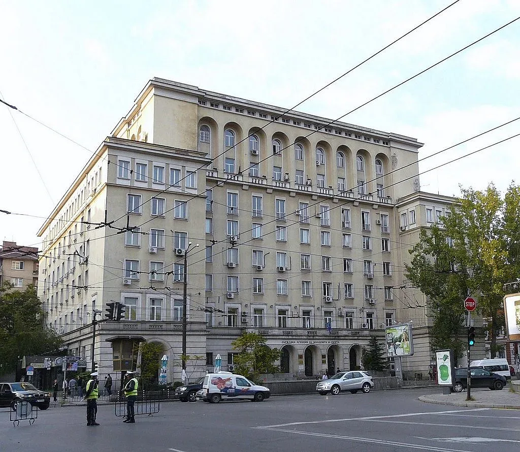 Студенти с маршрути по Чудесата на бесите