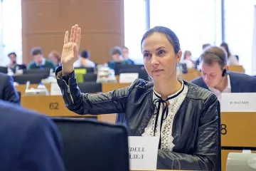 Постигаме резултати срещу двойните стандарти